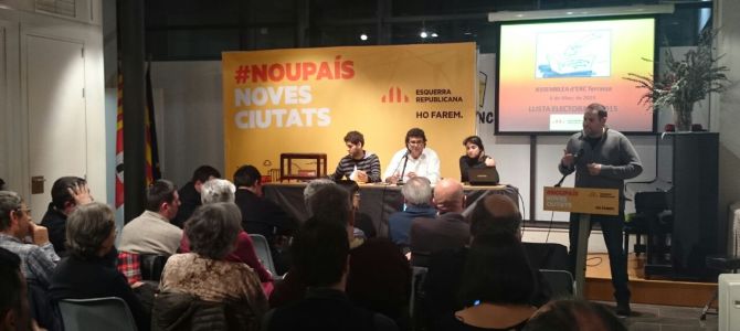 L’assemblea d’ERC Terrassa aprova l’acord entre ERC i MES i situa Carme Labòria de dos a la llista d’Isaac Albert.