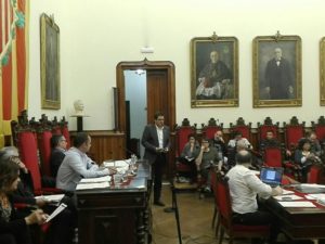 "La ciutat no viu només de l'aigua. Han perdut l'oportunitat d'abordar l'educació"