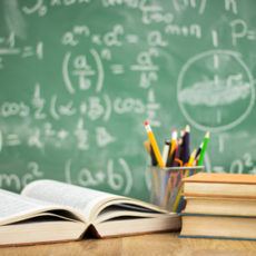 L’EDUCACIÓ: UNA PRIORITAT L’EDUCACIÓ: UNA PRIORITAT