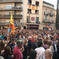 REPROVACIÓ A LA VIOLÈNCIA I A QUI L’EMPARA REPROVACIÓ A LA VIOLÈNCIA I A QUI L’EMPARA