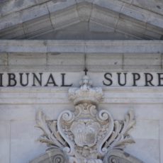 ERC-MES VOL FACILITAR LES DENÚNCIES PER PREVARICACIÓ CONTRA EL JUTGE LLARENA ERC-MES VOL FACILITAR LES DENÚNCIES PER PREVARICACIÓ CONTRA EL JUTGE LLARENA