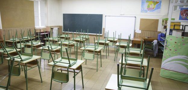 Esquerra Republicana de Catalunya i Tot per Terrassa presenten un acord de junta de portaveus instant a la millora de l’oferta de Cicles Formatius de Grau Mig Esquerra Republicana de Catalunya i Tot per Terrassa presenten un acord de junta de portaveus instant a la millora de l’oferta de Cicles Formatius de Grau Mig